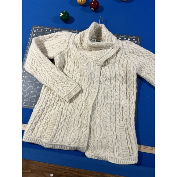 Aran Mor Cable Knit Sweater Size S Cream Merino Wool Cardigan Shawl/Button Neck - Picture 2 of 10